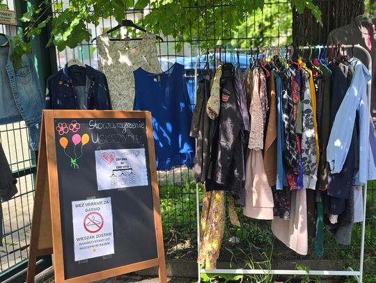 👕 Punkty „Ubrania do zabrania” w świetlicach Uskrzydlonych